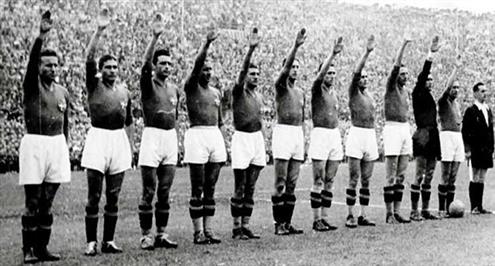 نوستالجيا .. موسوليني "رئيس الحكام" يهدي ايطاليا لقب مونديال 1934